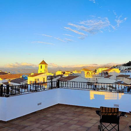 Modern, Bright And Comfortable Apartment With Shared Roof Terrace Canillas de Aceituno Ngoại thất bức ảnh