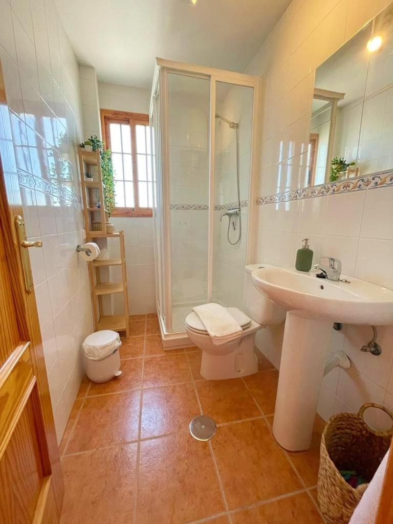 Modern, Bright And Comfortable Apartment With Shared Roof Terrace Canillas de Aceituno Ngoại thất bức ảnh